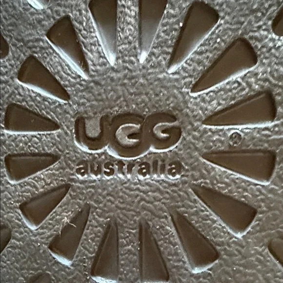 UGG Black and Cream Striped Women's Slippers - Picture 2 of 8